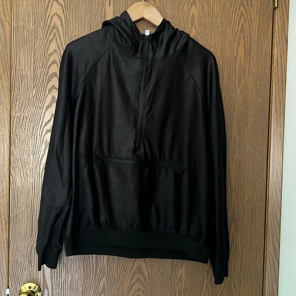 Maison d’amelie Tops - Quarter zip hoodie Black